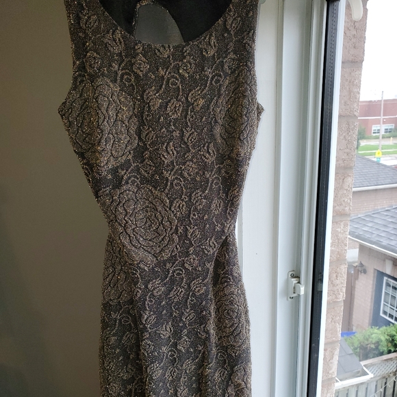 Above Knee Dress with Open Back - Picture 2 of 3